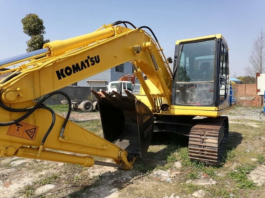 Χρησιμοποιούμενος σκάφτης Komatsu PC120 με χωρητικότητα κουβάς 0,5m3 σε καλή κατάσταση