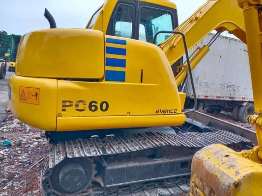 Χρησιμοποιούμενος σκάφτης Komatsu PC60 Εκσκαφέας Καλή κατάσταση Μηχανή Βάρος 6000 KG
