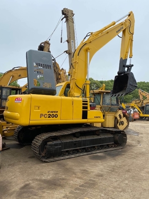 Χρησιμοποιούμενος εξορυκτής PC200 της Komatsu με υδραυλικό κύλινδρο Liyuan και αντλία σε καλή κατάσταση