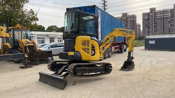 Χρησιμοποιούμενος εξορυκτής Komatsu PC35 3T σε καλή κατάσταση