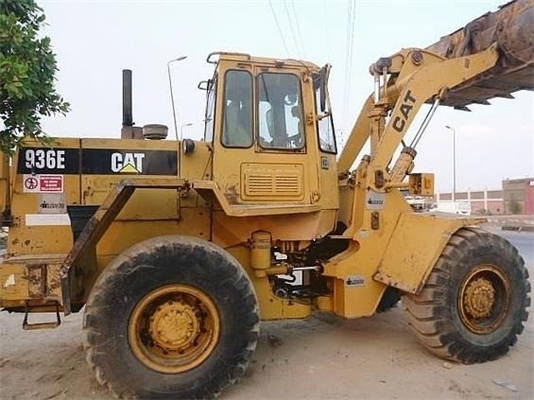 Εργοστάσια Χρησιμοποιούμενα CAT 936E Τροχαίο φορτιστή Μηχανήματα μεταφοράς γης 90% Καλή κατάσταση λειτουργίας