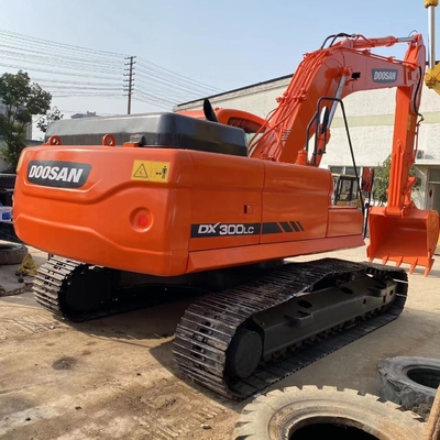Ιαπωνία Αρχική Τρακτόρα Μηχανή Doosan DX300LC Χρησιμοποιούμενη Εκσκαφέας με δωρεάν αποστολή σήμερα
