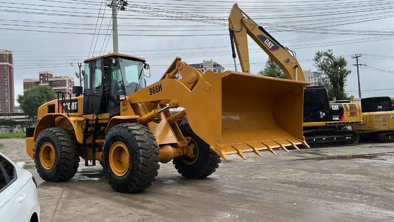 Κατώτερες ώρες εργασίας CAT Caterpillar 966H Αρχική Ιαπωνική φορτιστή CAT966H σε καλή κατάσταση