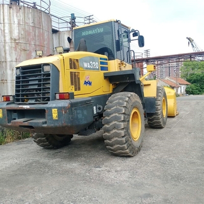Χρησιμοποιημένος φορτιστής Komatsu WA320-5 με χαμηλές ώρες εργασίας 0-2000 σε εξαιρετική κατάσταση