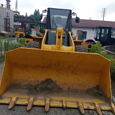 Χρησιμοποιημένος φορτιστής Komatsu WA320-5 με χαμηλές ώρες εργασίας 0-2000 σε εξαιρετική κατάσταση