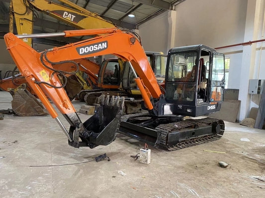 Χρησιμοποιούμενος εξορυκτής Caterpillar DH55 DH60 Original Paint Crawler Excavator με EPA Engine