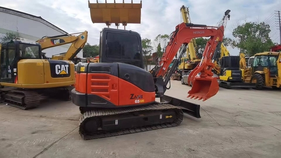 Μετακινούμενος τύπος Excavator Crawler Χρησιμοποιείται Hitachi ZX65UR για τις ανάγκες της κατασκευής σας