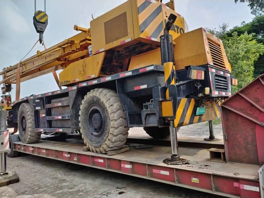 Καλή κατάσταση Κατό KR-35H γερανό με κινητήρα HINO χαμηλές ώρες εργασίας
