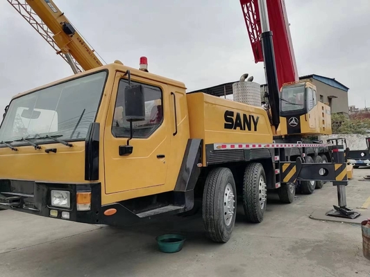 100 τόνων SANY STC1000 γερανό με αρχική μπογιά και κινητήρα EPA σε καλή κατάσταση