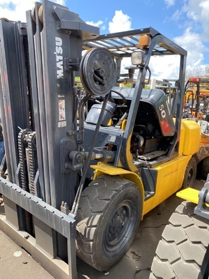 Σχεδόν 5 τόνους KOMATSU FD50 FD35 FD40 FD45 EPA Μηχανή Υδραυλικός ανεμοφόρος με ισχύ 46 kW