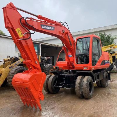 Doosan DH150W-7 15 τόνων Excavator Χρησιμοποιούμενος σκάφτης με κινητήρα HINO σε εξαιρετική κατάσταση
