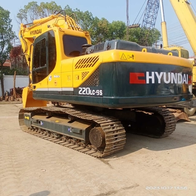 Χρησιμοποιούμενος Digger Hyundai 220LC-9S Εκσκαφέας 20 Τόνων με χωρητικότητα κουβάς 0,3m3 στην Κορέα