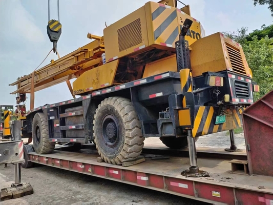 Χρησιμοποιούμενος γερανό Kato KR-35H με κινητήρα Ιαπωνίας και λειτουργικό βάρος 35 τόνων σε μεγάλη ζήτηση