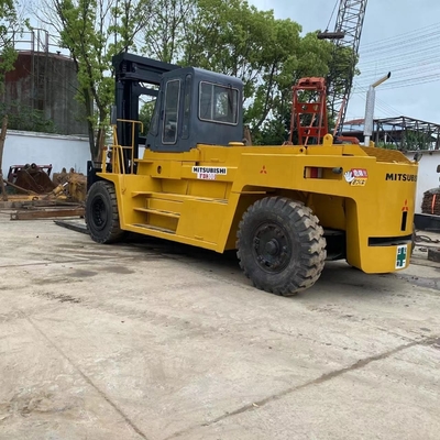 Δοξαμετρικός κινητήρας βαρύ φορτηγό FD300 30 τόνων Ιαπωνία Αρχική μηχανή Υδραυλικό δοχείο φορτηγό ανύψωσης παλέτας