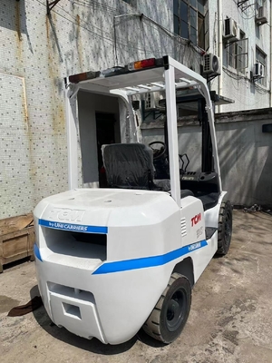 Μηχανή ντίζελ TCM FD30 3 τόνων για φορτηγό ανύψωσης παλέτας