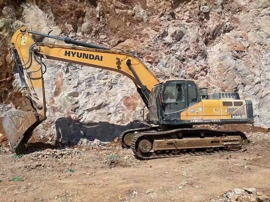 Εκσκαφέας 35 τόνων R350lvs με κινητήρα EPA και αρχική μπογιά σε άριστη κατάσταση