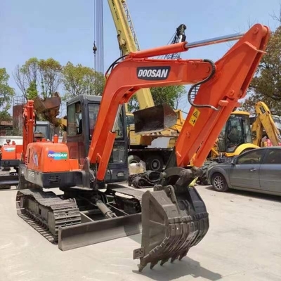 Doosan DH55 Χρησιμοποιούμενη Digger 68kw Original Paint Ιαπωνία Μηχανή Βάρος 5500 kg σε προσιτή τιμή