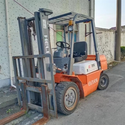 Ανταγωνιστικό ελικόπτερο K35 4 τόνων με αρχικό χρώμα και καλή κατάσταση