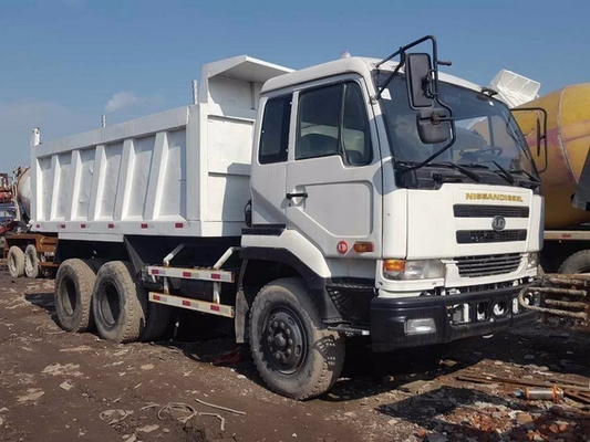 20000 kg Υδραυλική βαλβίδα Liyuan Δευτερεύον φορτηγό ντάμπινγκ Nissan UD για βαριές εργασίες
