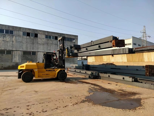 10 τόνων χαμηλές ώρες Komatsu FD100 ανελκυστήρας βαρέος εξοπλισμός με καλή ικανότητα ανύψωσης