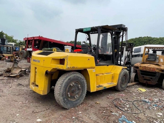 Εργαλεία βαρέος φορτηγός KOMATSU FD160 με χωρητικότητα 16 τόνων σε άριστες συνθήκες εργασίας