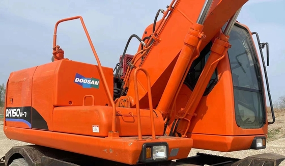 Χρησιμοποιούμενος εξορυκτής τροχών DOOSAN DX140W-7 με αρχική μπογιά και κινητήρα Cummins 112kW