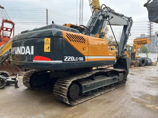Χρησιμοποιήθηκε 22 τόνων Κορέα Robex220lc-9s EPA Μηχανή Hyundai 220 Excavator με πρωτότυπη μπογιά