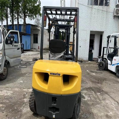 Καλή κατάσταση αρχικό ιαπωνικό φορτηγό Komatsu 3T με χαμηλές ώρες εργασίας και το 2022