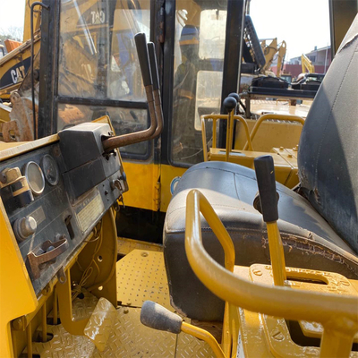 Χρησιμοποιούμενη μπουλντόζα Caterpillar σε εξαιρετική κατάσταση.