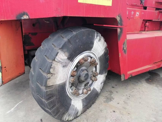 Φαρμακοκύλινδρο 2,5 τόνων Mitsubishi FD250 με μηχανή εμπορευματοκιβωτίου σε καλή κατάσταση