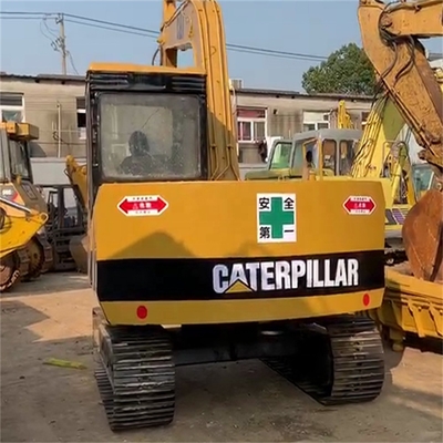 40kw Χρησιμοποιούμενη Caterpillar Mini Excavator Δεύτερο χέρι Digger E70B στο αρχικό χρώμα