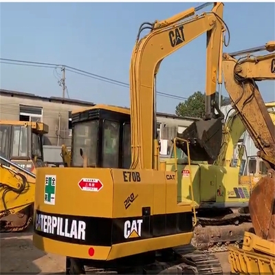 40kw Χρησιμοποιούμενη Caterpillar Mini Excavator Δεύτερο χέρι Digger E70B στο αρχικό χρώμα