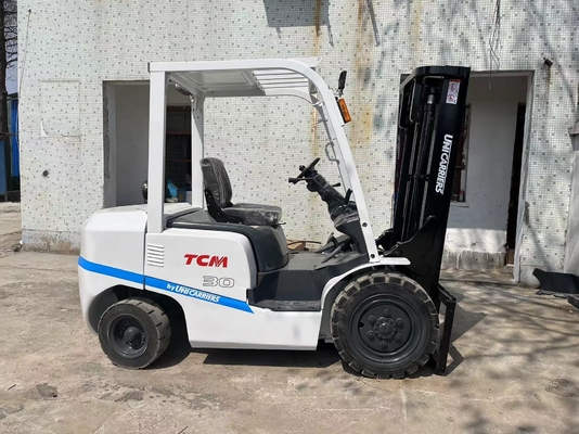 Ιαπωνία 3 τόνων Original Diesel Forklift για ανάγκες και λύσεις μηχανικής κατασκευής