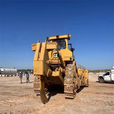 Η μπουλντόζα CAT D11 είναι η ιδανική μηχανή για τις μεγάλες μηχανικές ανάγκες σας