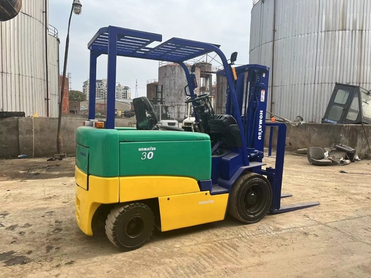 Μικρές ώρες εργασίας και καλή κατάσταση Komatsu 3T ανελκυστήρας FD30 για κατασκευές