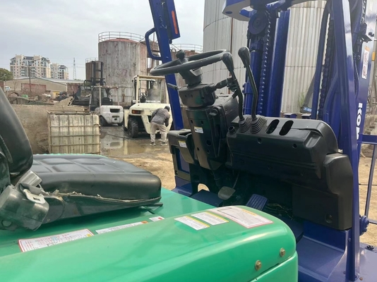 Μικρές ώρες εργασίας και καλή κατάσταση Komatsu 3T ανελκυστήρας FD30 για κατασκευές