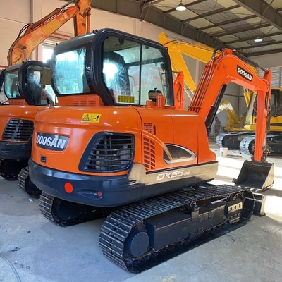 Χαμηλή κατανάλωση ενέργειας Doosan DX55 Εκσκαφέας για την κατασκευή 5.25TON λειτουργικό βάρος