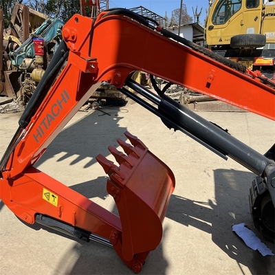 Χρησιμοποιούμενος εξορυκτής Hitachi ZX35 με αρχική υδραυλική αντλία