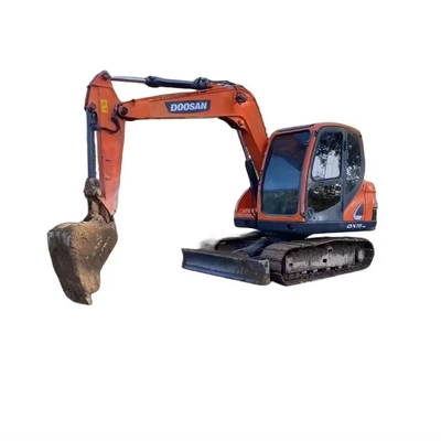 Χρησιμοποιούμενη εκσκαφέας Doosan DX75 με αρχική μπογιά και υψηλή λειτουργική απόδοση στην Ιαπωνία