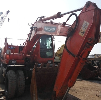 Χρησιμοποιούμενος εκσκαφέας τροχών DOOSAN 150W-7 15 τόνων εκσκαφέας με χωρητικότητα κουβάς 0,7m3