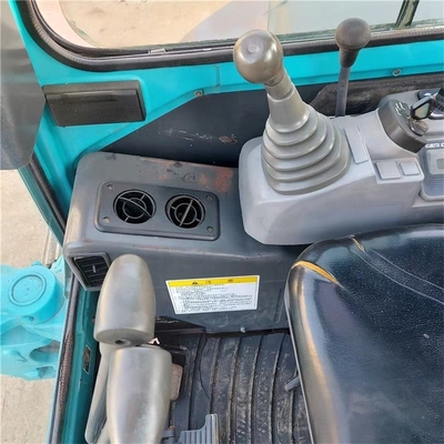 Μικρό μέγεθος καλά συντηρημένο σκάφος Kubota KX135 με πρωτότυπο χρώμα