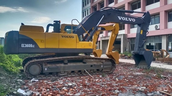 Χρησιμοποιούμενος εξορυκτής VOLVO EC360B 36TON με χαμηλό ωράριο εργασίας και καλά συντηρημένο σε απόθεμα
