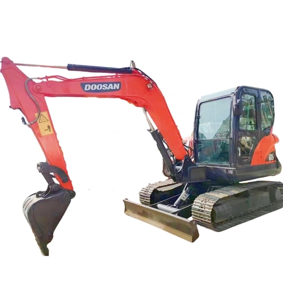 Υψηλή λειτουργική αποδοτικότητα Doosan DX60 Μίνι σκάψιμο με υδραυλική αντλία Liyuan