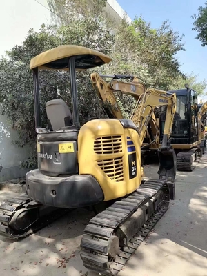 Αρχικό χρώμα Komatsu Pc35MR Μπουτίκ Χρησιμοποιούμενος εξορυκτής PC35 σε καλή κατάσταση