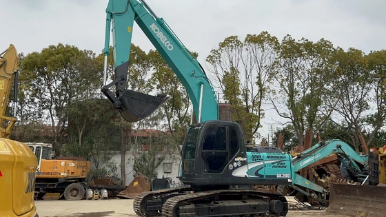 Χρησιμοποιούμενη εκσκαφέας KOBELCO SK200 με χωρητικότητα κουβάς 1,1m3 και βάρος 20000 KG στη Σαγκάη