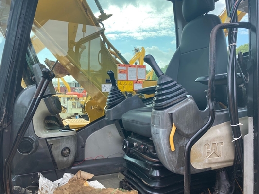 Κατηγορία 318D εκσκαφέας μεταχειρισμένης χρήσης κάμπια 318d εκσκαφέας με λειτουργικό βάρος 18 τόνων