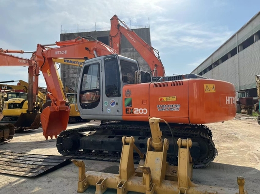 Χρησιμοποιούμενος εξορυκτής HITACHI EX200 Zaxis 120-6 με κινητήρα ISUZU και υδραυλική βαλβίδα Vickers