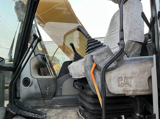 57kW Χρησιμοποιούμενη Ιαπωνία CAT MINI Crawler Digger 320D2 20ton Excavator Caterpillar 320D2 Excavator