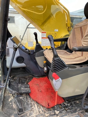 Χρησιμοποιούμενος εξορυκτής Komatsu PC450 με κινητήρα Cummins και υδραυλική αντλία POCLAIN