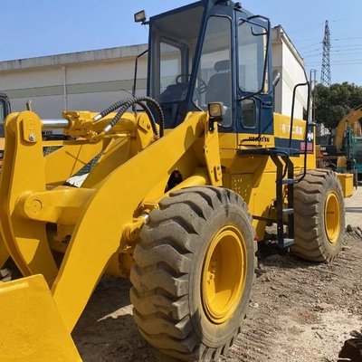 Αρχική μπογιά 20 τόνων Komatsu WA300 Χρησιμοποιούμενο φορτιστή τροχών από την Ιαπωνία Liyuan υδραυλική αντλία
